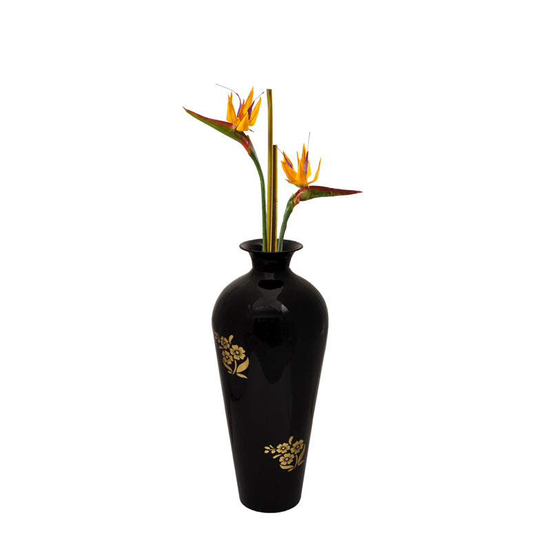 Buy Yorick Lacquered Vase Vase from Vaaree