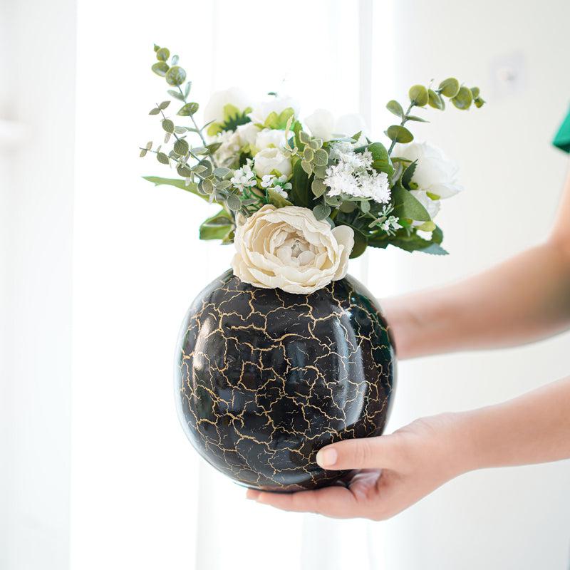 Buy Manva Crackled Ball Vase (Black) - Large Vase from Vaaree