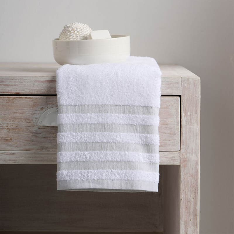 Buy Casto Terry Hand Towel - Set Of Two Hand & Face Towels from Vaaree