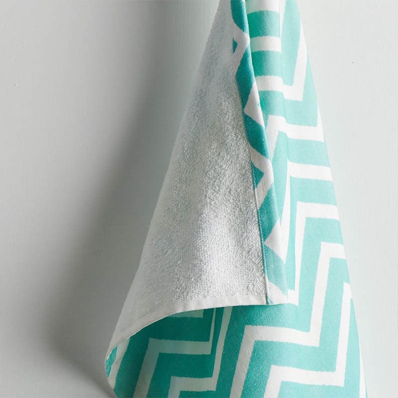 Buy Chevron Cotton Terry Hand Towel - Set Of Two Hand & Face Towels from Vaaree