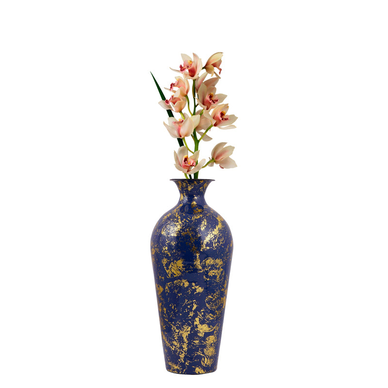 Buy Stila Lacquered Vase Vase from Vaaree