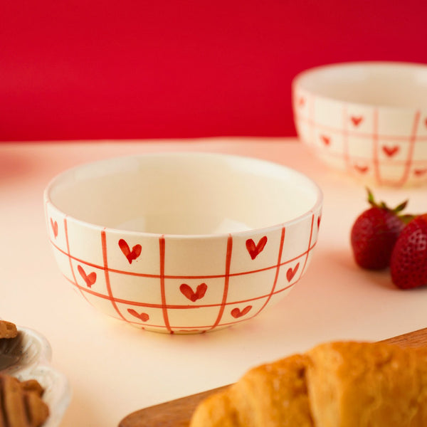 Buy Heart Grid Serving Bowl (300 ML) - Red Bowls from Vaaree