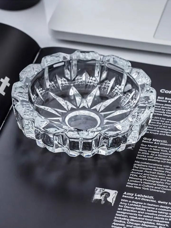 Buy Jasso Glass Ashtray Ash Tray from Vaaree