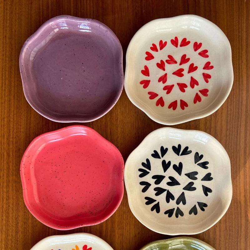 Buy Nean Ceramic Platter - Set of Six Platter from Vaaree