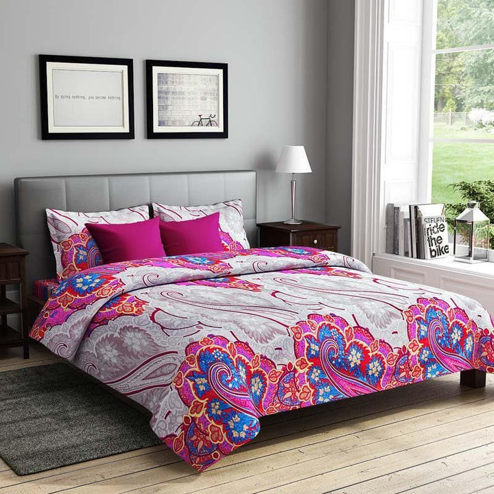 Buy Misae Vibrant Bedsheet at Vaaree online | Beautiful Bedsheets to choose from