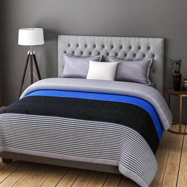 Stripe Wonder Printed Bedsheet