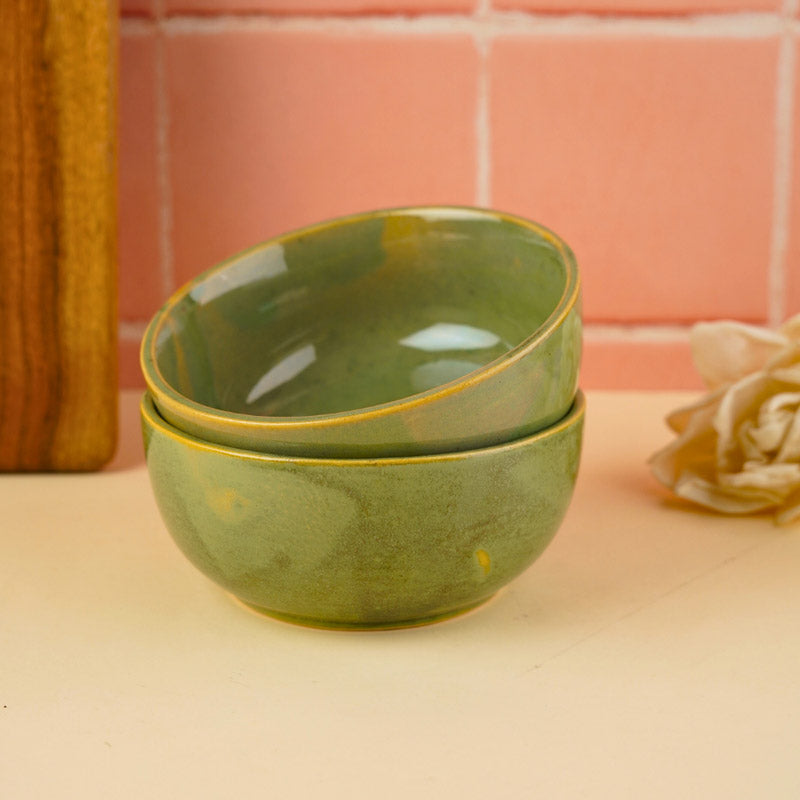 Buy Goma Serving Bowl (300 ML) - Green Bowl from Vaaree