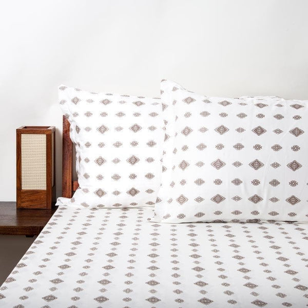 Buy White Divinity Bedsheet at Vaaree online | Beautiful Bedsheets to choose from
