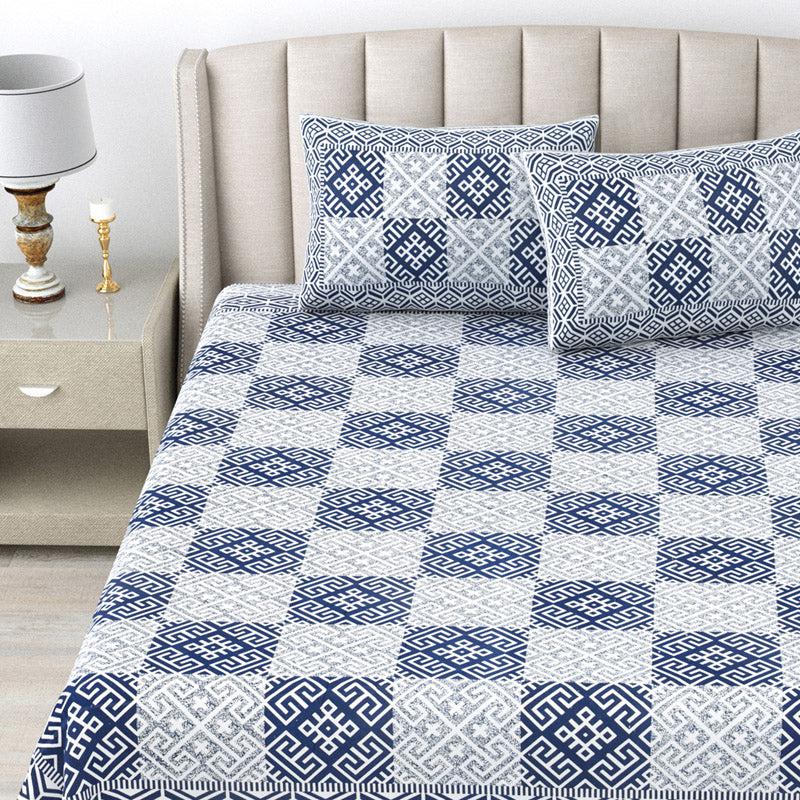 Buy Seraya Geometric Bedsheet - Blue Bedsheets from Vaaree