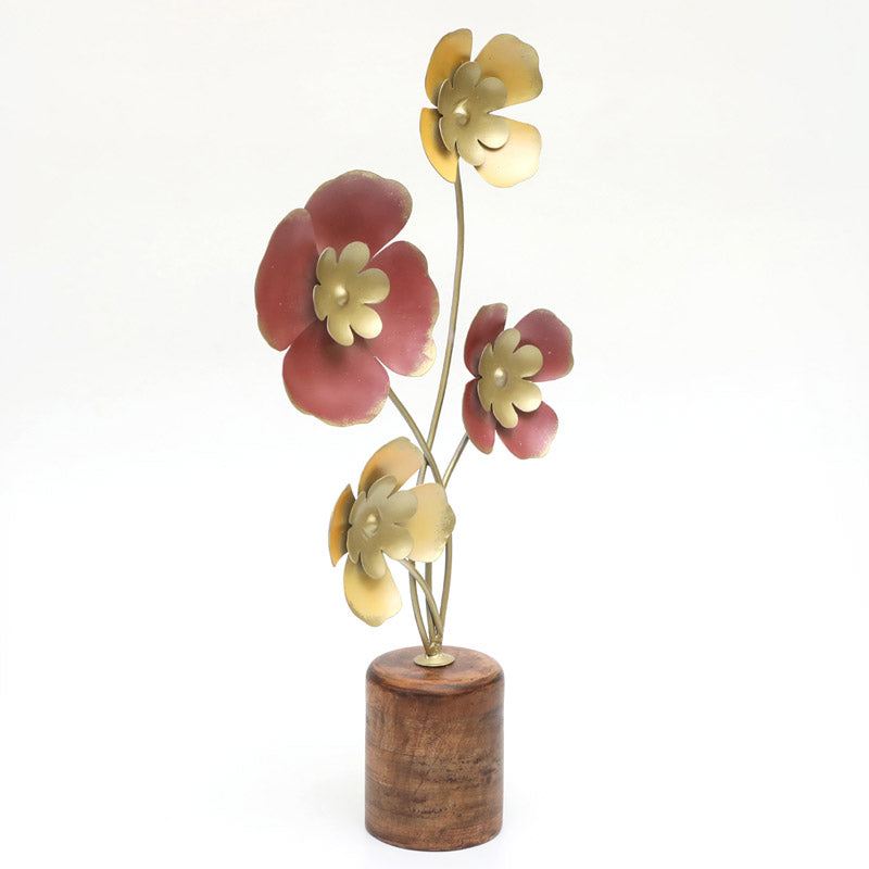 Buy Faulkner Flora Showpiece Showpiece from Vaaree