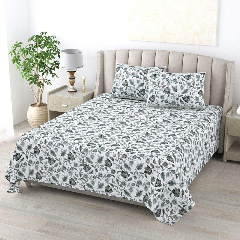 Buy Shannon Floral Bedsheet - Green Bedsheets from Vaaree