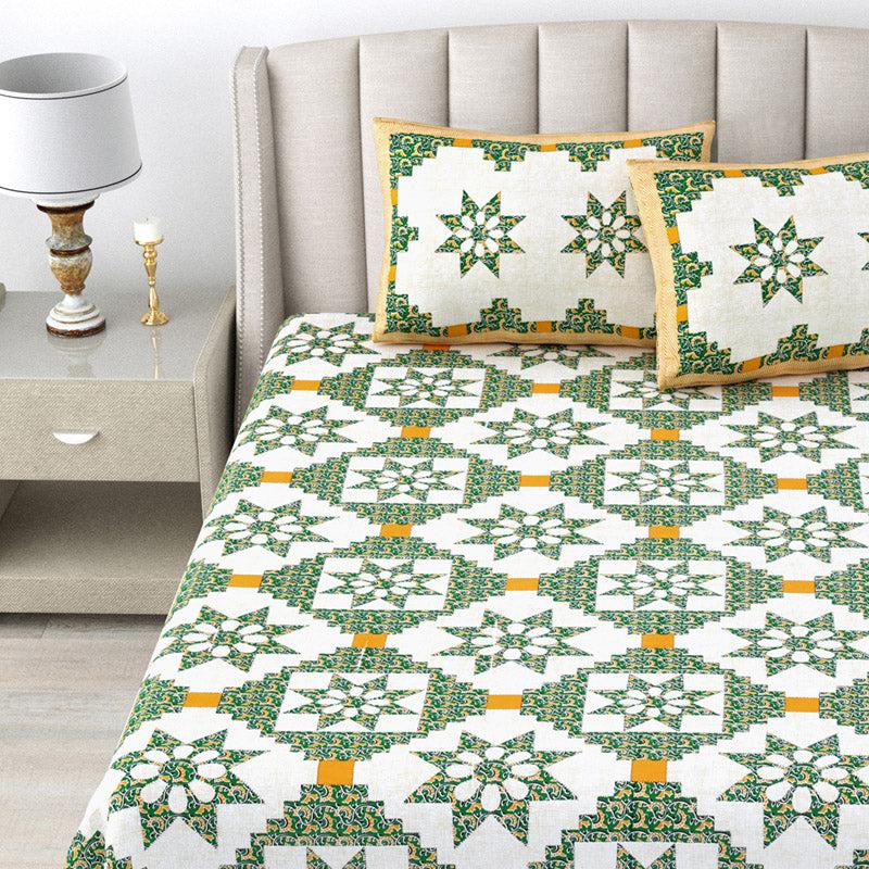 Buy Astrid Stellar Bedsheet - Green & Yellow Bedsheets from Vaaree