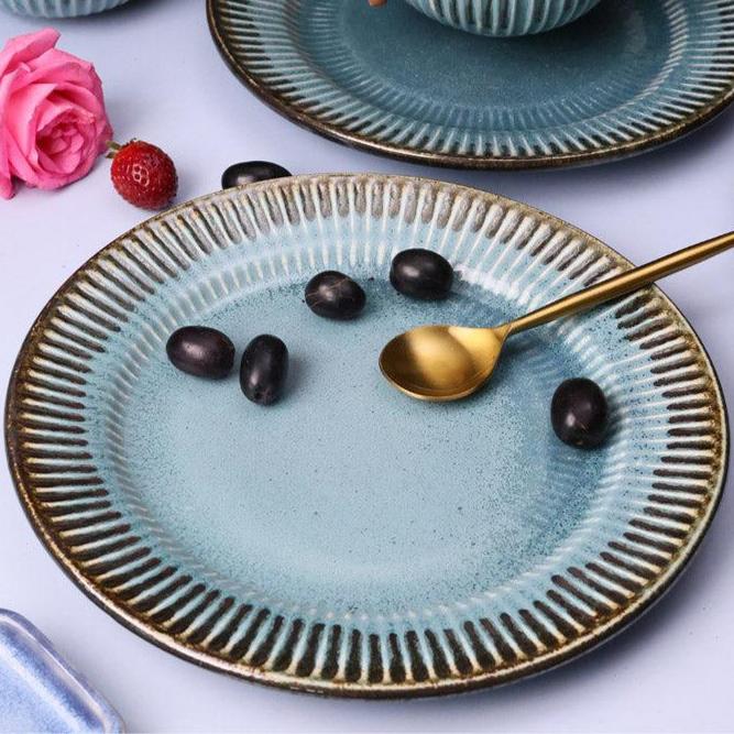 Buy Willow Dinner Plate Quarter Plate from Vaaree