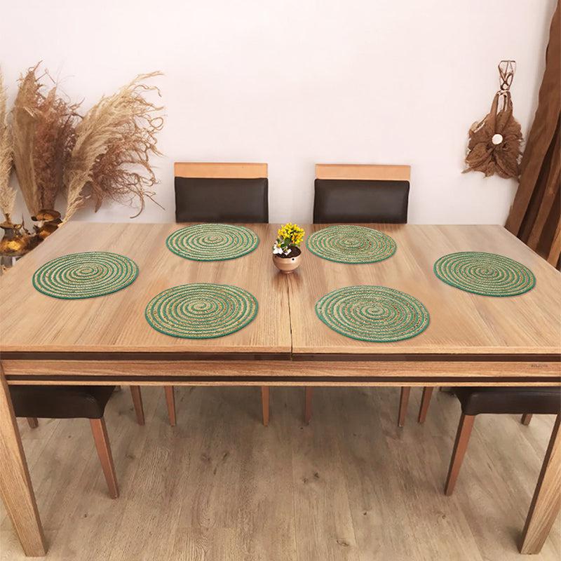 Buy Spiro Round Placemat (Green) - Set Of Six Table Mats from Vaaree