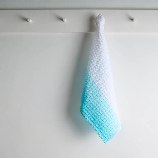 Buy Ninon Dipdye Textured Waffle Hand Towel (Blue & White) - Set Of Two Hand & Face Towels from Vaaree