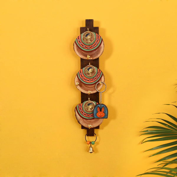 Buy Miyara Handcrafted Dhokra Wall Art Hooks & Key Holders from Vaaree