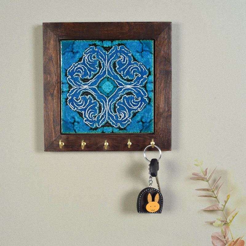 Buy Blue Daisy Handcrafted Key Holder Hooks & Key Holders from Vaaree