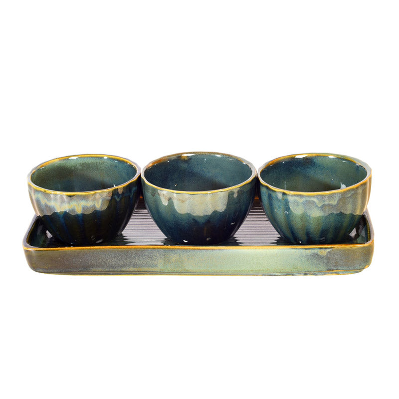 Buy Infantof Ceramic Serving Bowl With Tray - Four Piece Set Mug & Tea Cup from Vaaree