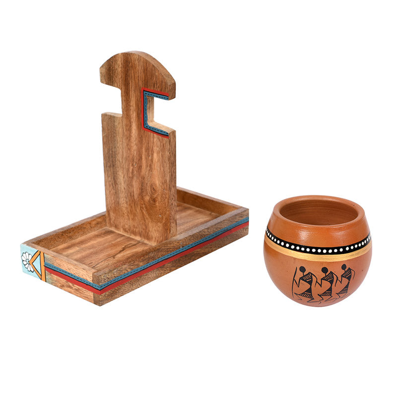 Buy Varshini Khulhad With Holder (150 ML) - Three Piece Set Mug & Tea Cup from Vaaree