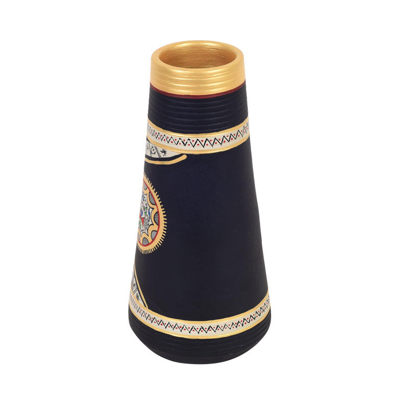 Buy Neja Ethnic Vase Vase from Vaaree