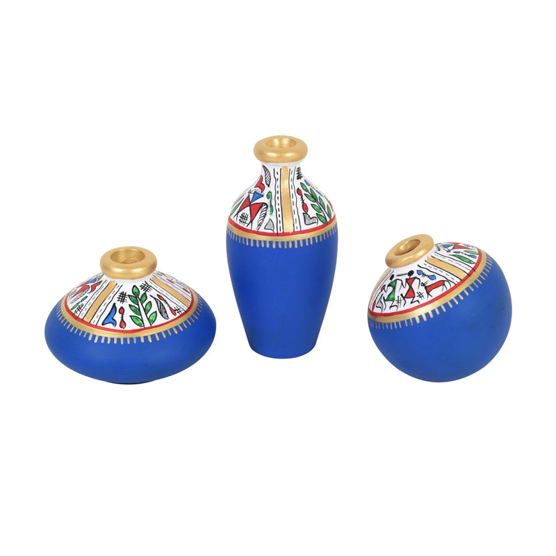 Buy Ila Rustic Vase - Set Of Three Vase from Vaaree