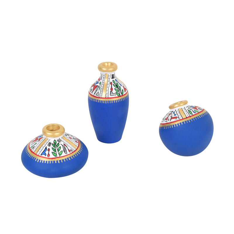 Buy Ila Rustic Vase - Set Of Three Vase from Vaaree