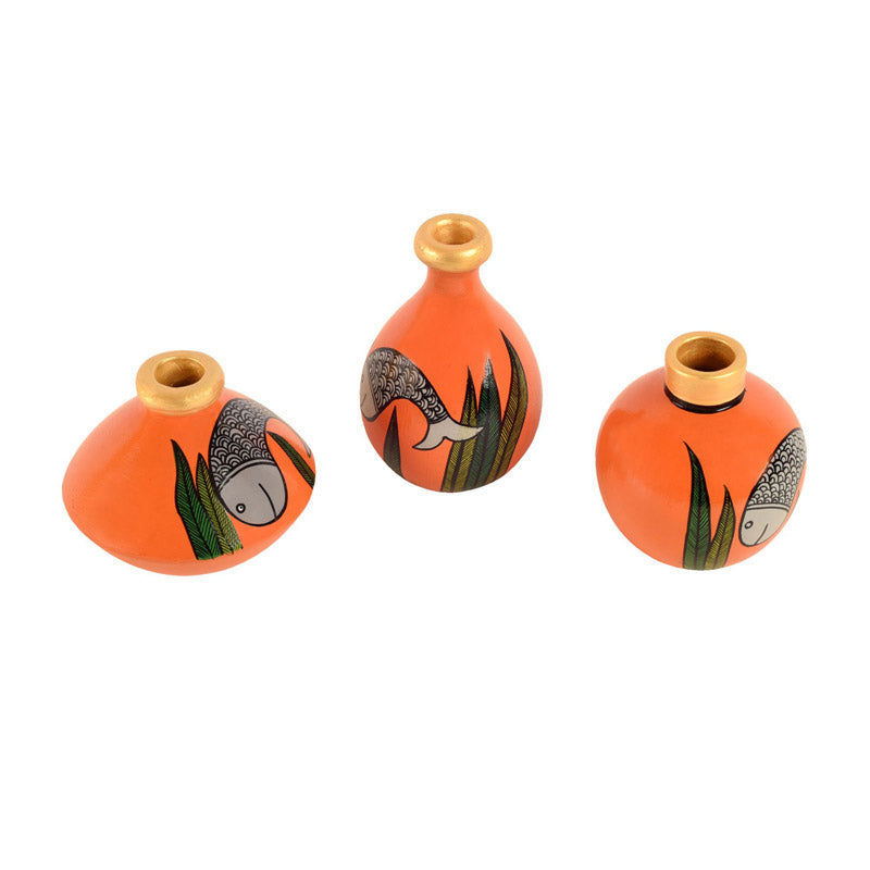 Buy Indradyumn Terracotta Vase - Three Piece Set Vase from Vaaree