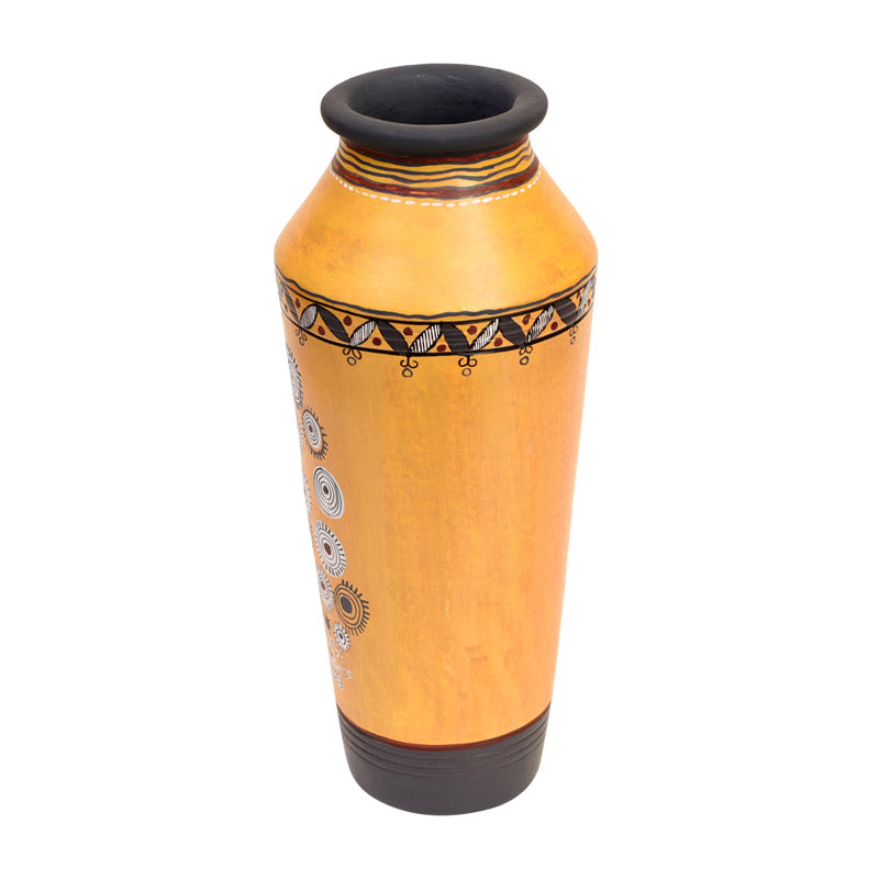 Buy Ahana Terracotta Vase Vase from Vaaree