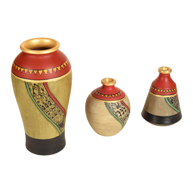 Buy Rade Terracotta Vase - Three Piece Set Vase from Vaaree