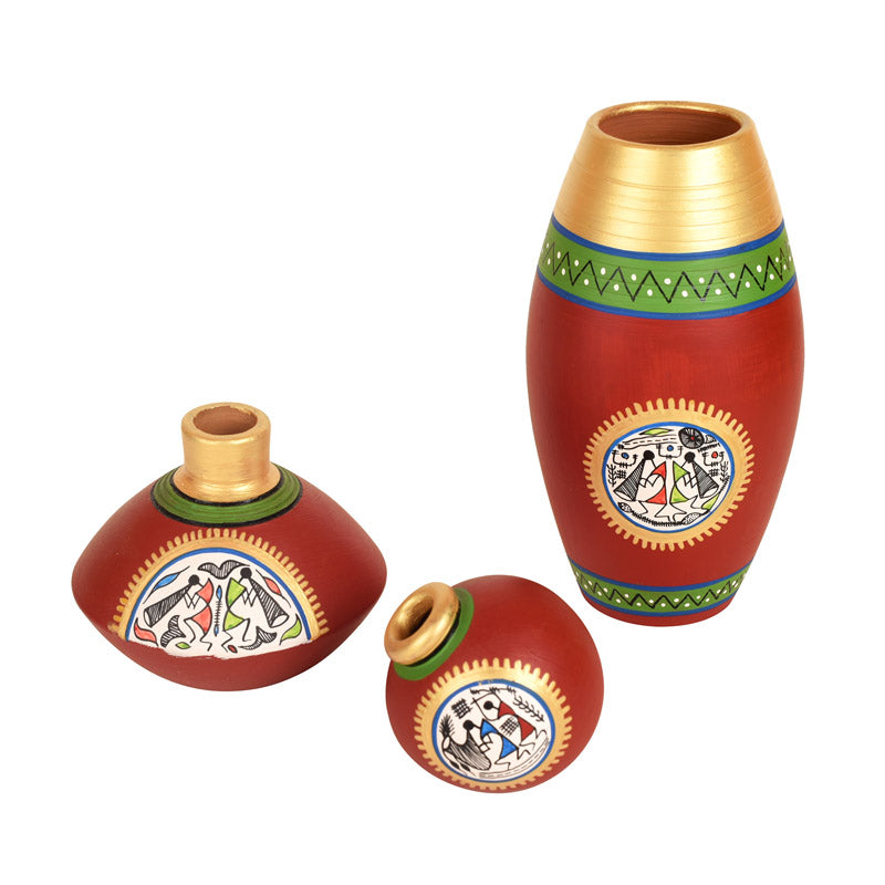 Buy Thuraya Warli Terracotta Vase - Three Piece Set Vase from Vaaree