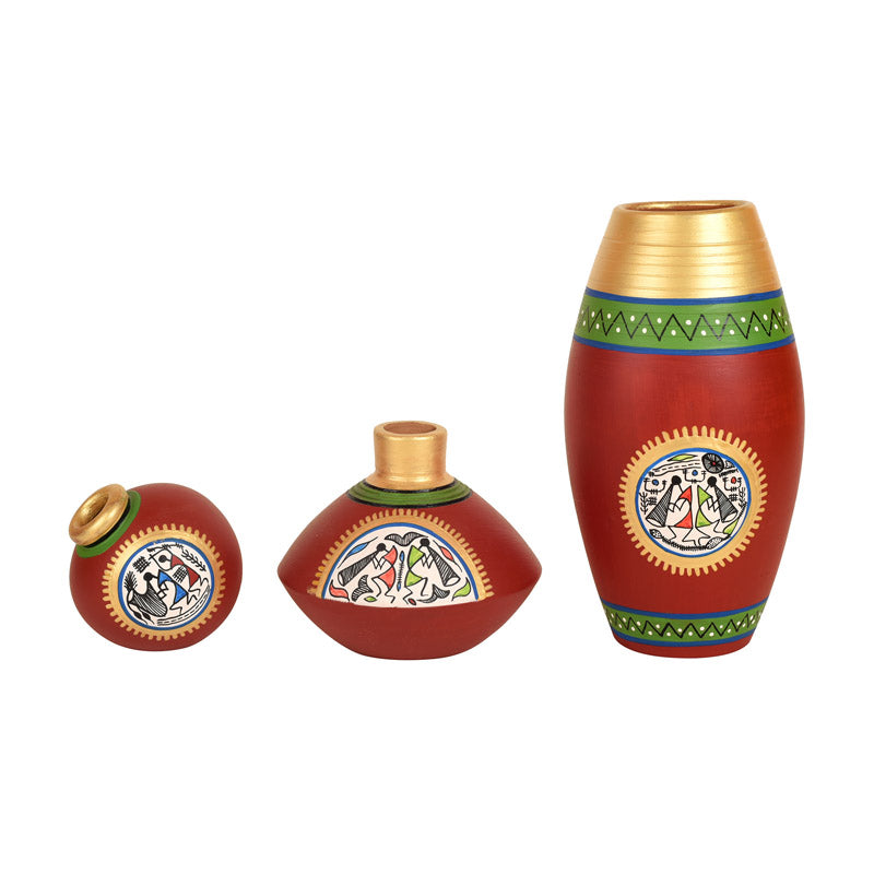 Buy Thuraya Warli Terracotta Vase - Three Piece Set Vase from Vaaree