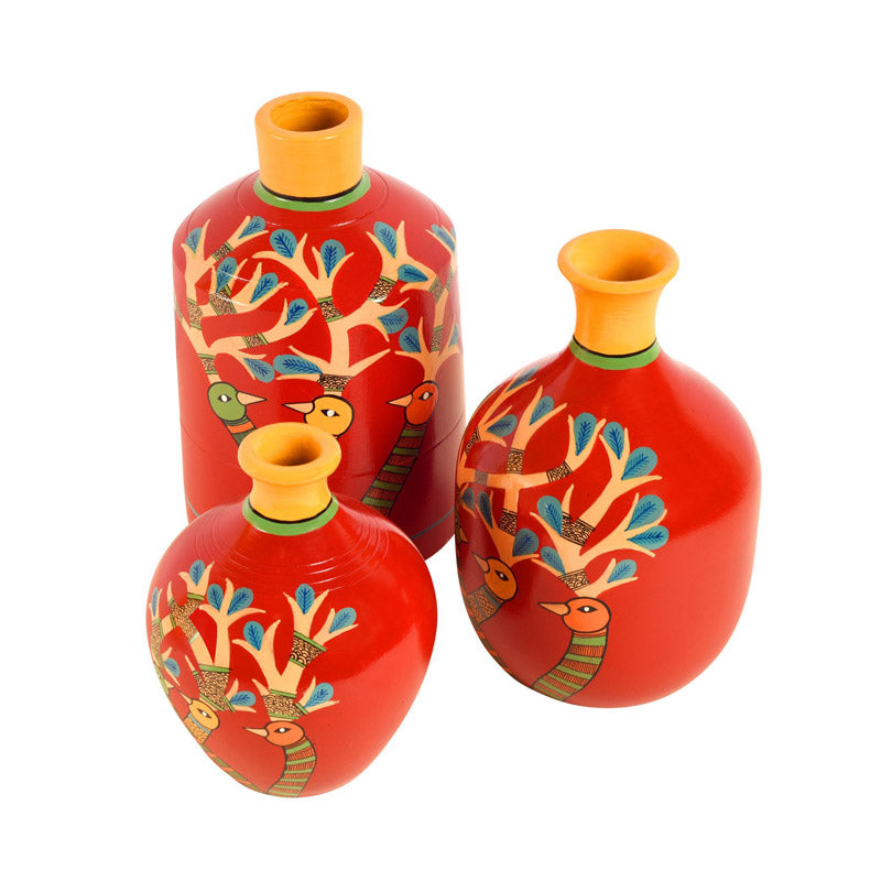 Buy Indukant Terracotta Vase - Three Piece Set Vase from Vaaree