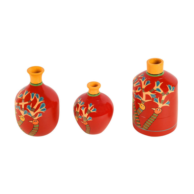 Buy Indukant Terracotta Vase - Three Piece Set Vase from Vaaree