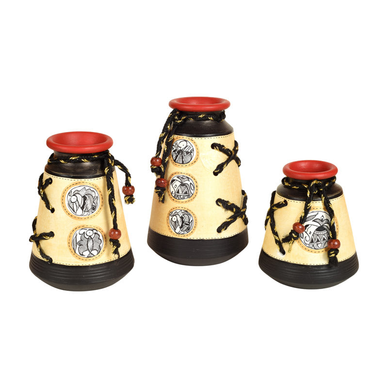 Buy Raadhiya Terracotta Vase - Three Piece Set Vase from Vaaree