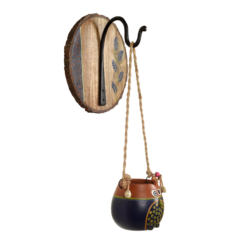 Buy Hoot Mate Earthen Hanging Planter Pots & Planters from Vaaree