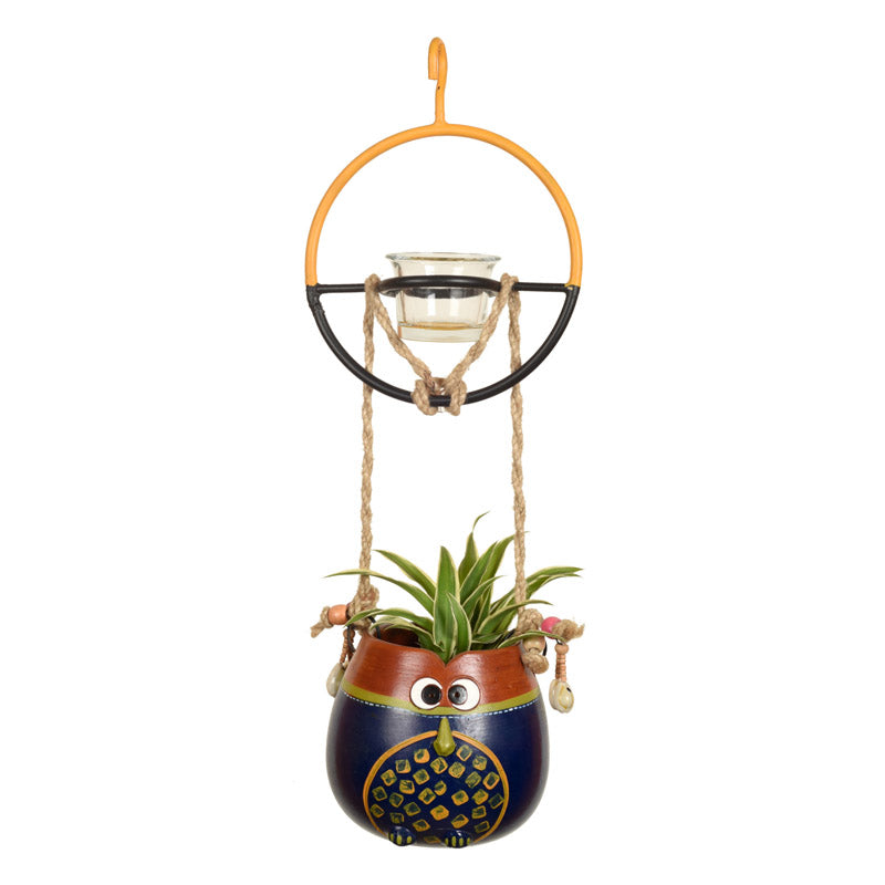 Buy Rabhya Hanging Planter Pots & Planters from Vaaree