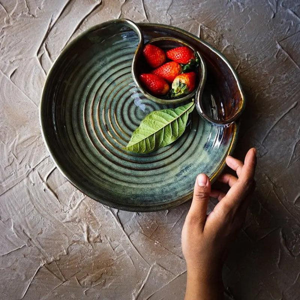 Buy Elmina Spiro Handmade Platter Platter from Vaaree