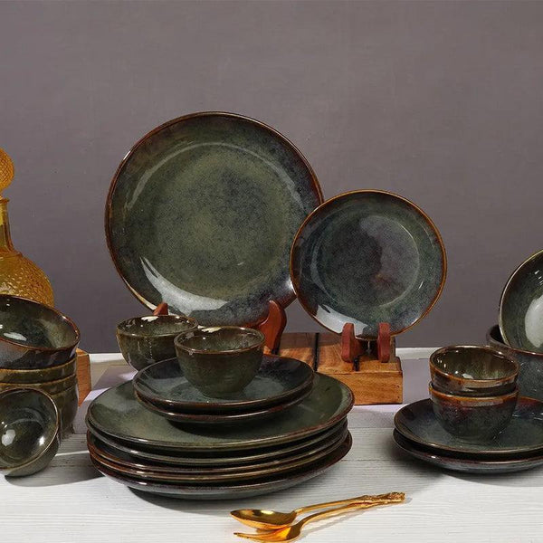 Buy Elmina Handmade Dinner Set - Twenty Eight Piece Set Dinner Set from Vaaree