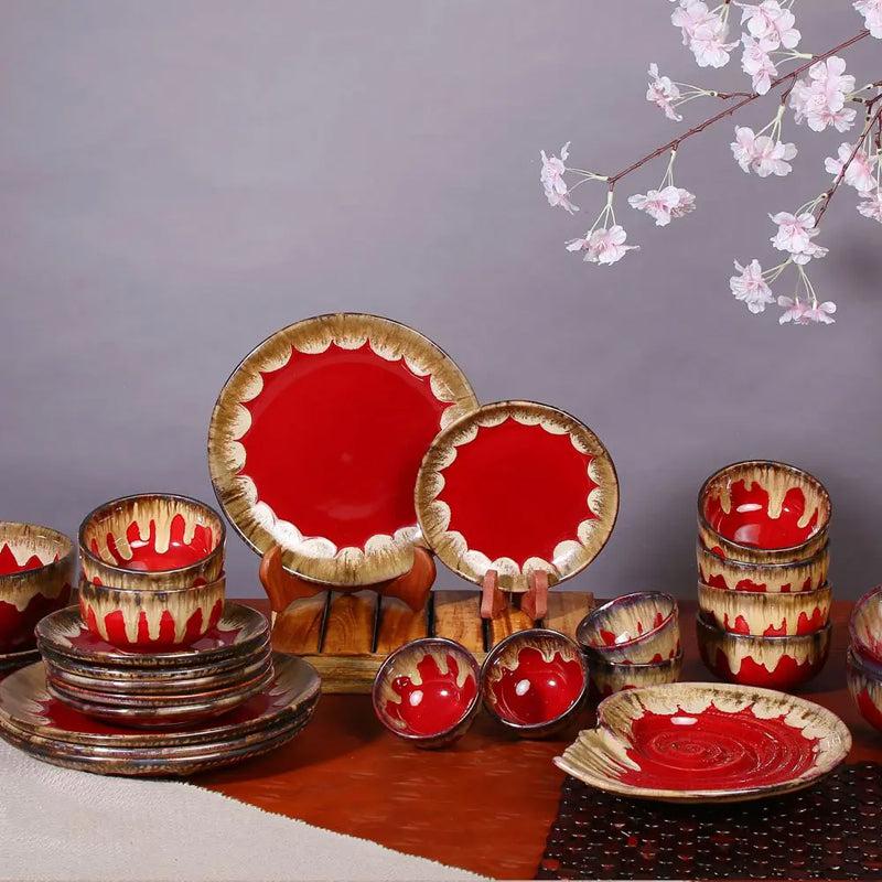 Buy Gramae Handmade Dinner Set - Twenty Eight Piece Set Dinner Set from Vaaree