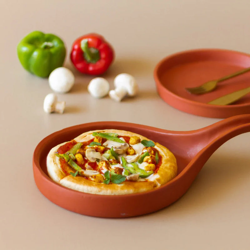 Buy Arda Terracotta Pizza Pan Platter from Vaaree