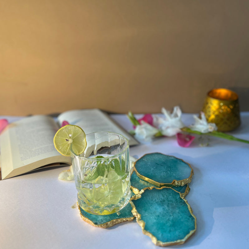 Buy Celeste Handcrafted Crystal Agate Coaster (Green) - Set Of Four Coasters from Vaaree