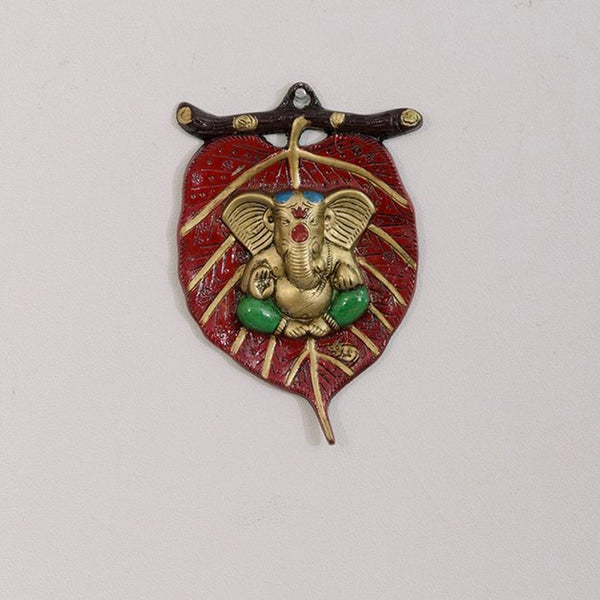 Wall Accents - Balganesha Resting on Leaf Religious Wall Accent - Red & Gold