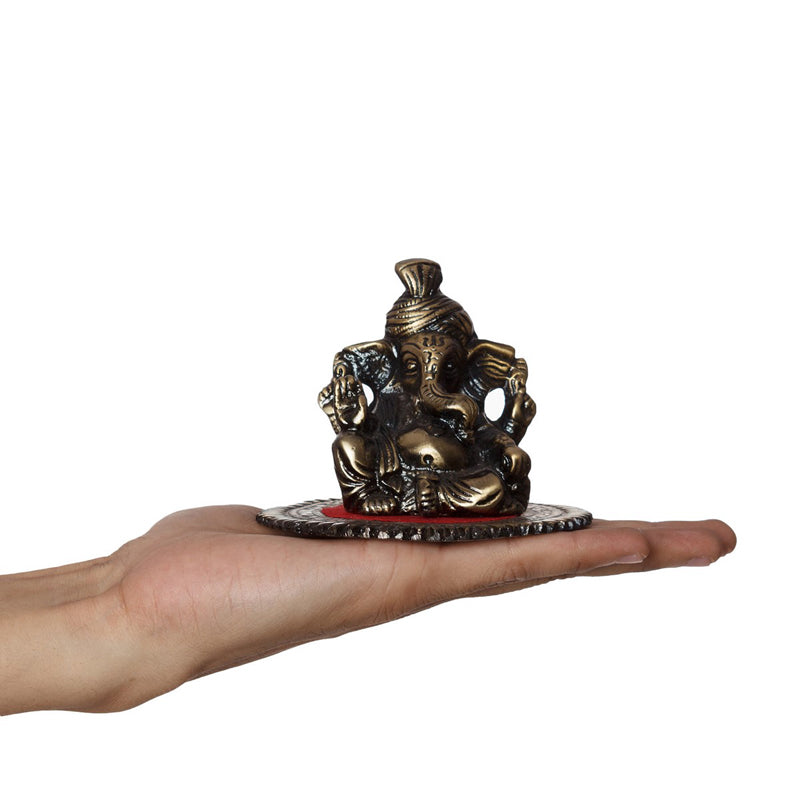 Buy Metal Lord Ganesha Idol Idols & Sets from Vaaree