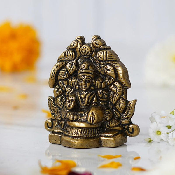 Buy Goddess Lakshmi Chaitaya Idol Idols & Sets from Vaaree