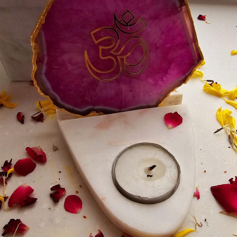 Buy Om Agate & Marble Tealight Candle Holder - Pink Gift Box from Vaaree