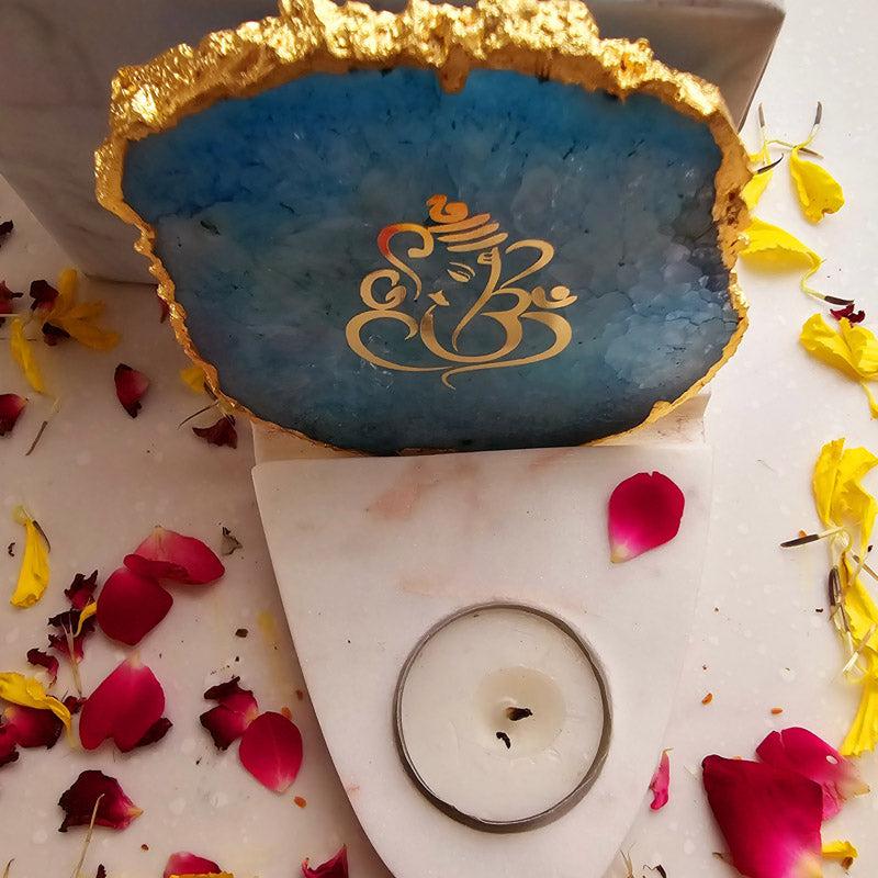 Buy Vinayaka Agate & Marble Tealight Candle Holder - Turquoise Gift Box from Vaaree