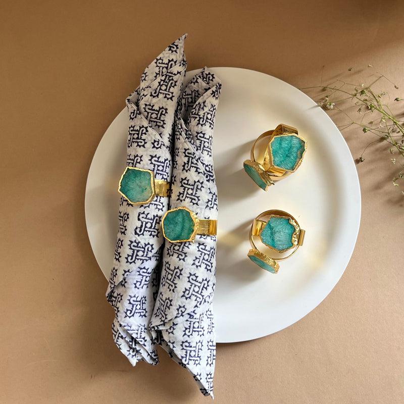 Buy Suzzaine Handcrafted Agate Napkin Rings (Green) - Set Of Six Napkin Rings from Vaaree