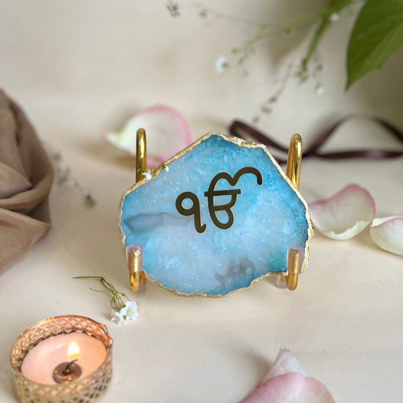 Buy Ik Onkar Handcrafted Agate Religious Accent - Turquoise Festive Accents from Vaaree