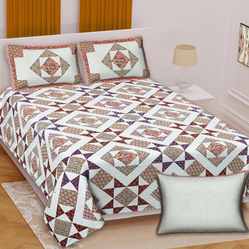 Buy Gramio Geometric Bedsheet - Grey & Maroon Bedsheets from Vaaree