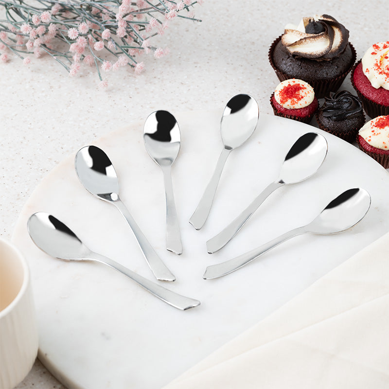 Buy Mivana Dinner Spoon - Set Of Six Cutlery Set from Vaaree